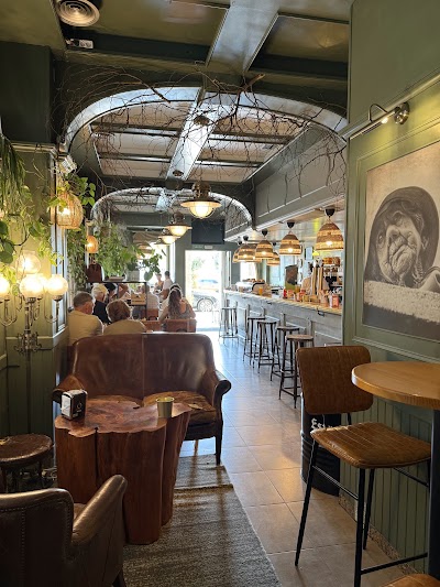 Interior of Mamaia in Muros