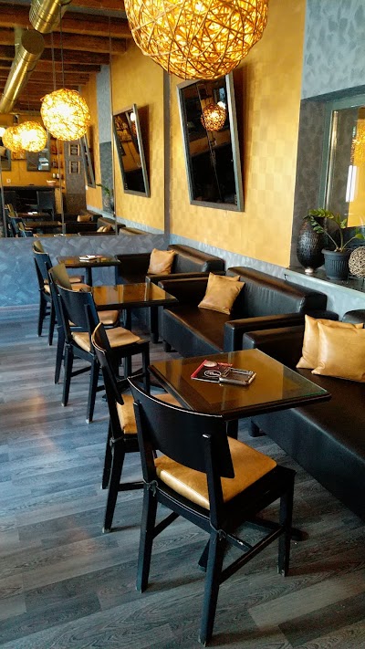 Cafe Cairo atmosphere