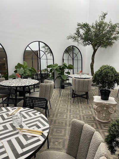 Casa OM (Specialty Coffee & Atelier Floral) coffee