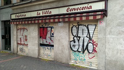 Cafetería La Villa atmosphere