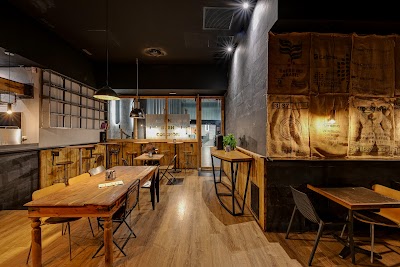Maracuyá Coffee and Wines coffee