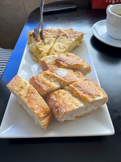 CAIDI CAFÉ & BAR coffee