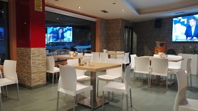 Cafetería D'Vila atmosphere