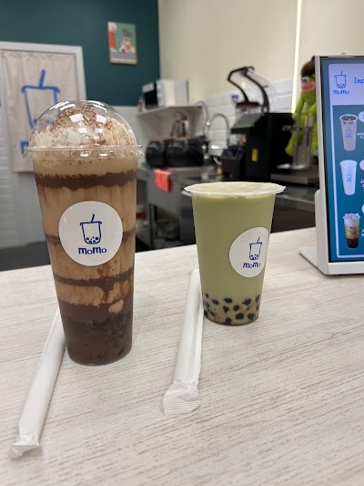 MOMO BUBBLE TEA Bebidas de Té con Leche y Perlas de Tapioca atmosphere