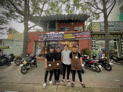 Hola Coffee and Milk Tea atmosphere