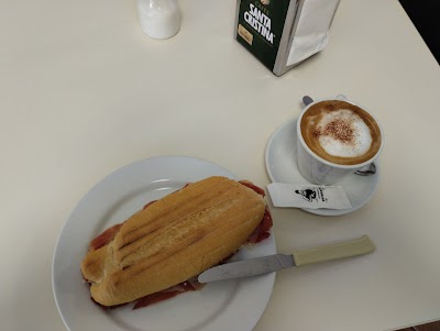 El Hogar Del Pensionista coffee