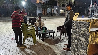 Yaar Bathere Cafe atmosphere