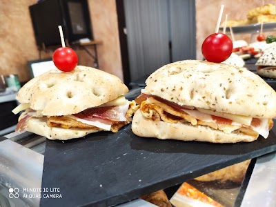 Esencia Fresh Bar coffee