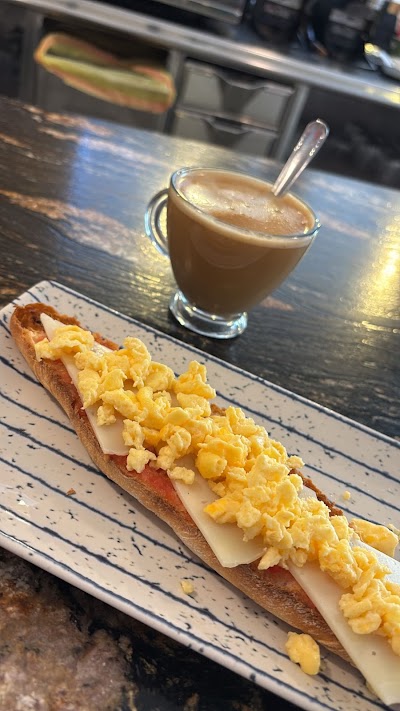 La Pausa coffee