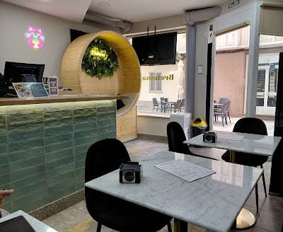 Interior of Brétema Coffee in Sanxenxo