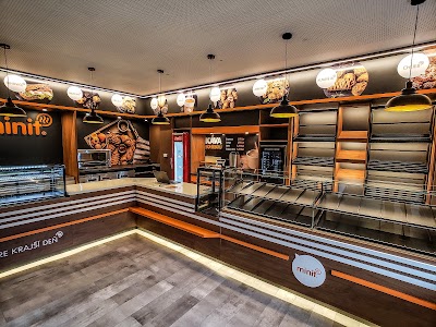 Minit Bakery