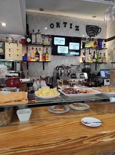 Cafetería Ortiz atmosphere