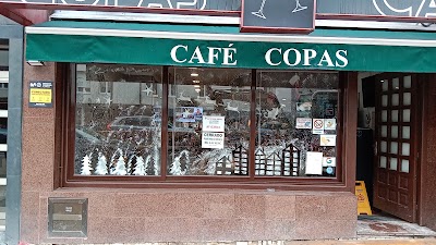 Interior of Cafetería Copas in Gijón