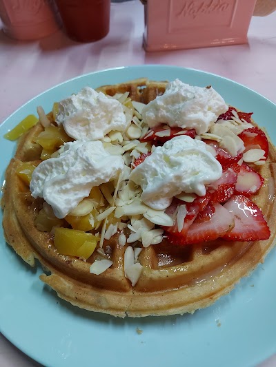 Interior of Divino Waffle in Nezahualcóyotl