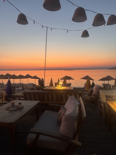 Anka Cafe atmosphere