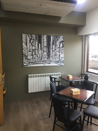 Cafetería Revertito atmosphere