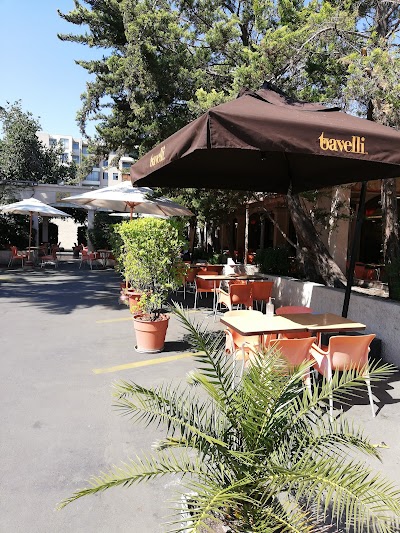 Interior of Tavelli in 0