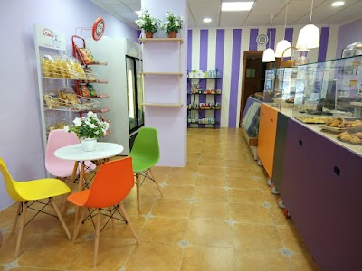 Panadería Mundo Dulce atmosphere