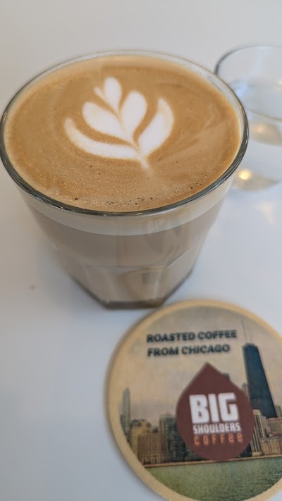 Big Shoulders Coffee atmosphere