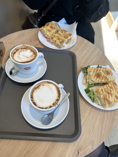 Lunula Caffetteria | Focacceria - Barcelona atmosphere