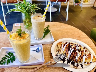 25s Cafe and Brunch atmosphere