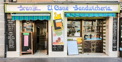 Granja El Cisne atmosphere