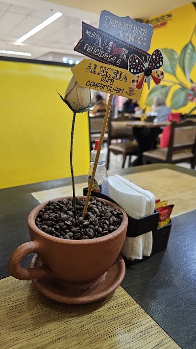 Otto Café atmosphere