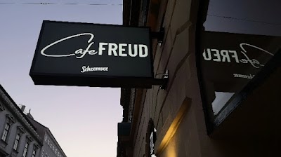 Café GÖTTLICH & FREUD atmosphere
