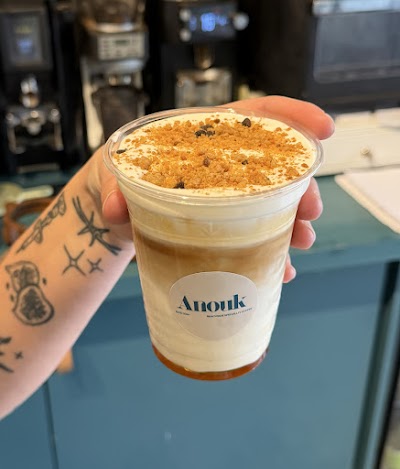 Anouk cafe, speciality Nomad coffee and more ❤️ coffee