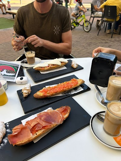Cafetería Panadería Migas coffee