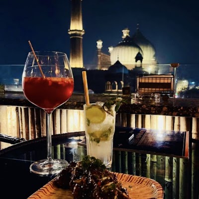 Gumbad cafe atmosphere