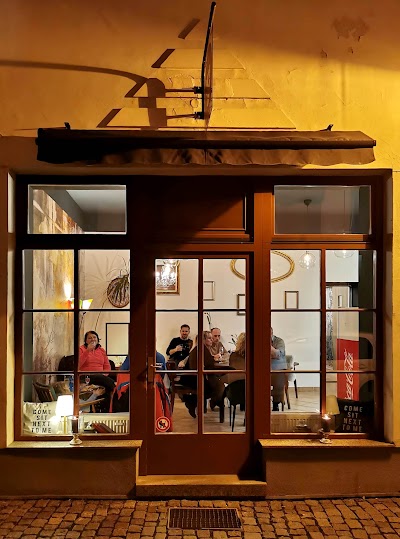 Budka Cafe