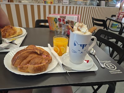 Cafeteria Le Petit Cardinale coffee