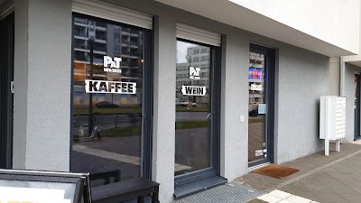 Interior of Paul and Tim - Cafe & Bar in Frankfurt