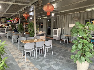 Yes Cafe atmosphere