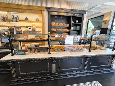 Panadería El Horno atmosphere