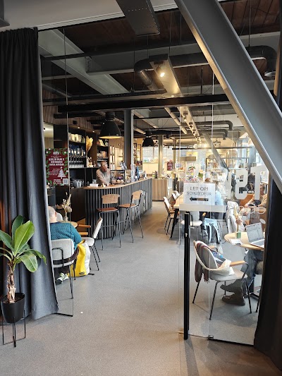 Grutsk Koffiebar atmosphere