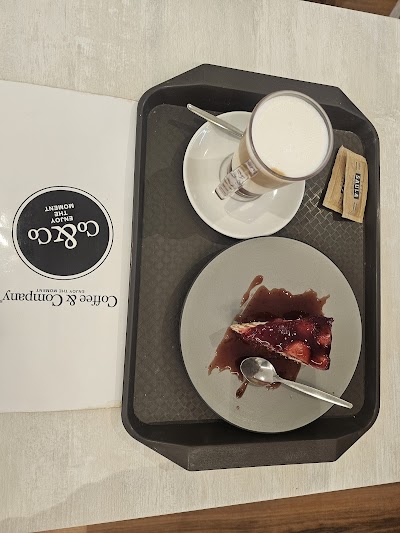 Coffee & Company atmosphere