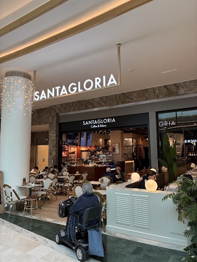 Interior of Santagloria Coffee & Bakery in Majadahonda