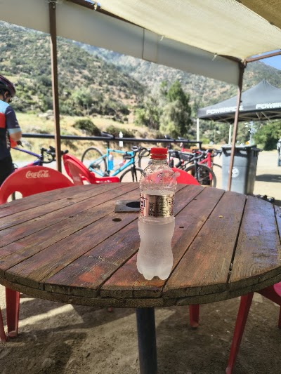 El parador del ciclista atmosphere