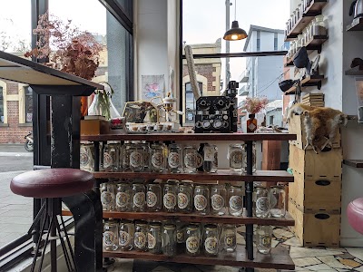 Cartel Coffee Roasters atmosphere