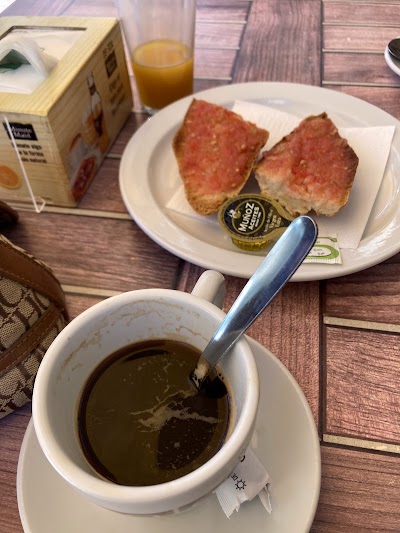 Cafetería Pizzería San Remo coffee