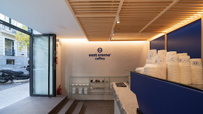 East Crema Coffee Almirante atmosphere