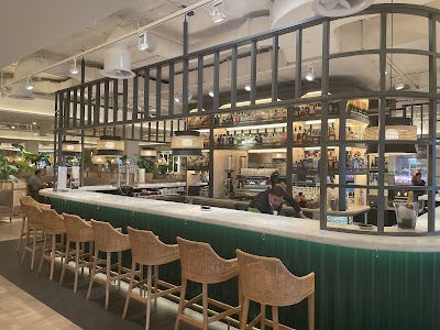 Cafetería El Corte Inglés atmosphere