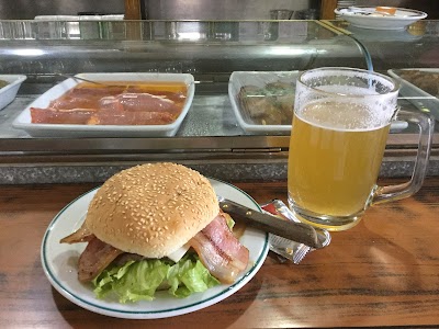 Cafeteria Piñita atmosphere