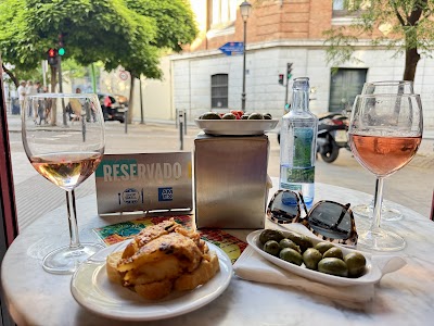 Taberna Mozárabe atmosphere
