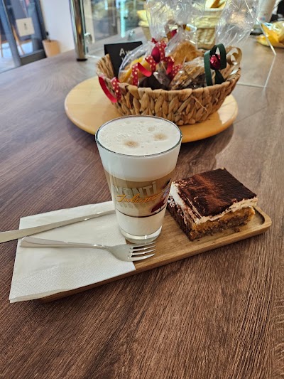 Café Sesili coffee