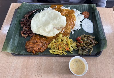 Tina's cafe & kitchen atmosphere