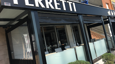 Interior of Cafeteria Ferretti in Poio