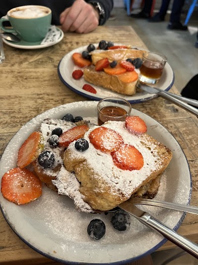 Madridelicia Bakery and Cafe coffee
